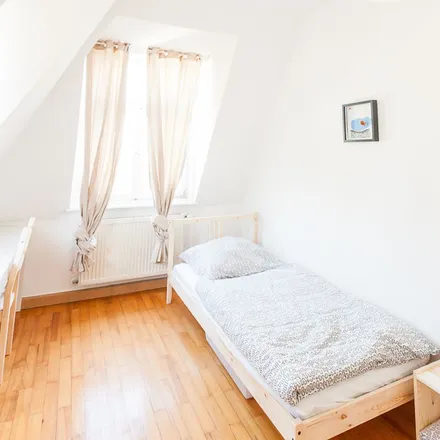 Rent this 1 bed apartment on Maillingerstraße in Nymphenburger Straße, 80636 Munich