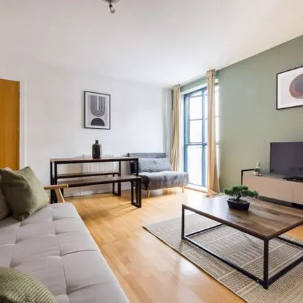 Rent this 1 bed apartment on Rozel Court in De Beauvoir Road, London