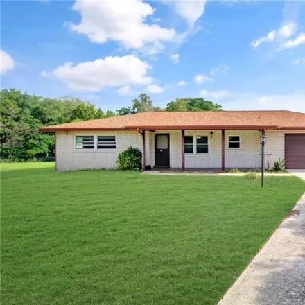 Buy this 3 bed house on 370 Wilda Avenue in Inverness, Citrus County