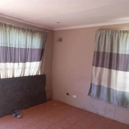 Image 2 - Matheran Road, Avoca, Durban North, 4051, South Africa - Apartment for rent
