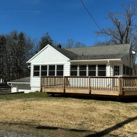 Buy this 2 bed house on 431 Southwest Colony Road in Hillsdale, Columbia County