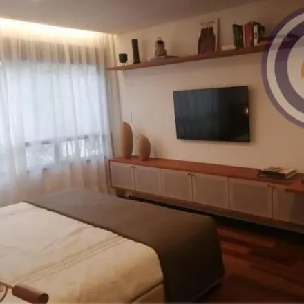 Buy this 2 bed apartment on Rua Melo Alves 645 in Cerqueira César, São Paulo - SP
