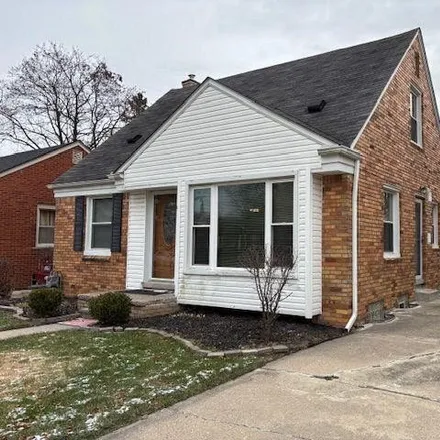 Rent this 3 bed house on 2651 Edgewood St in Dearborn, Michigan