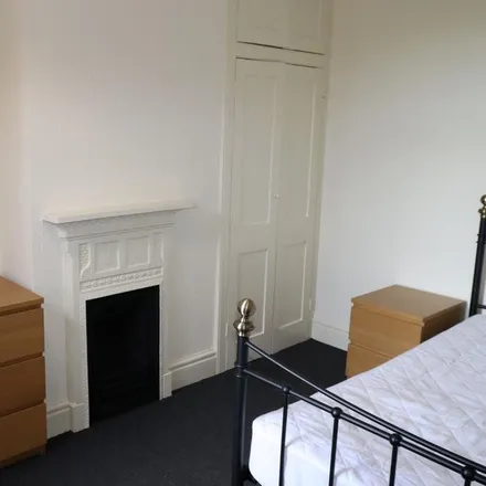 Image 5 - Abington Avenue, Northampton, NN1 4PA, United Kingdom - Room for rent