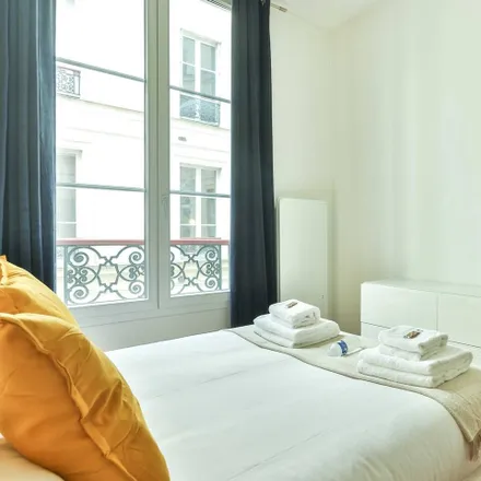Image 6 - 11 Rue de Montyon, 75009 Paris, France - Apartment for rent