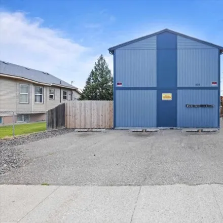 Image 2 - Park In Apartments, 410 West Sylvester Street, Pasco, WA 99301, USA - House for sale