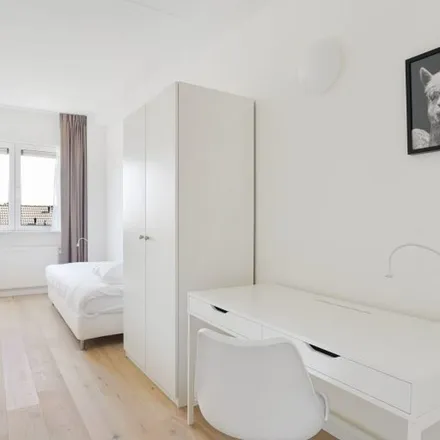 Rent this 2 bed apartment on Koningin Sophiestraat 118 in 2595 TM The Hague, Netherlands