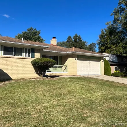 Rent this 4 bed house on Golfside Road in Ypsilanti Township, MI 48197