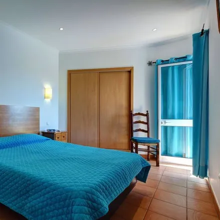 Rent this 6 bed house on 8200-254 Distrito de Évora