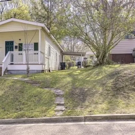 Buy this 2 bed house on 2663 Grant Street in Vicksburg, MS 39180