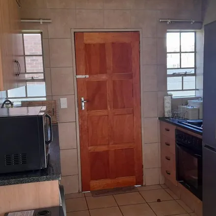 Image 2 - Iganu Street, Tshwane Ward 77, Mnandi A.H., 0173, South Africa - Apartment for rent