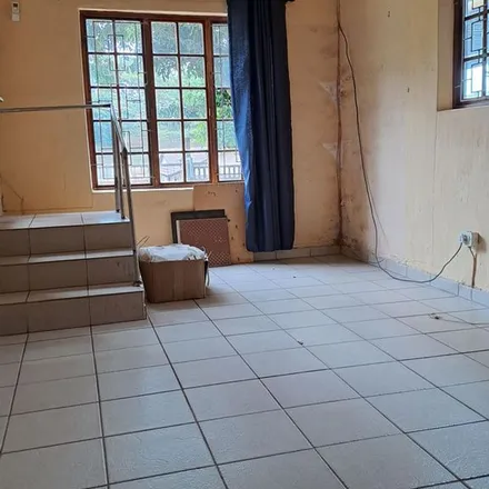 Rent this 3 bed apartment on Prince Street in Athlone Park, Umbogintwini