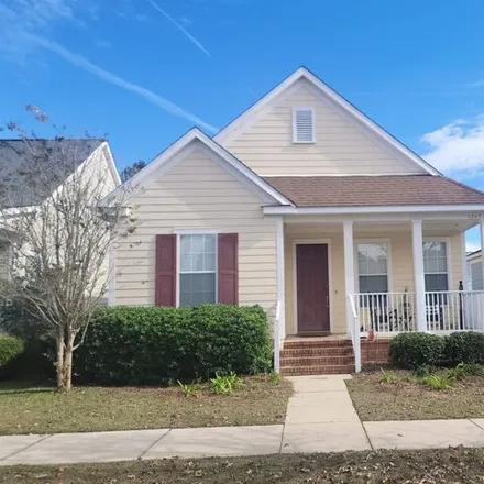 Rent this 3 bed house on 4247 Raleigh Way in Tallahassee, FL 32311