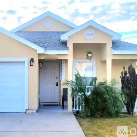 Rent this 3 bed house on 217 Seahorse Way