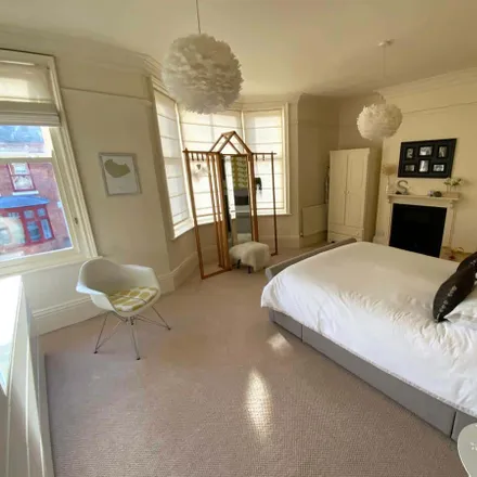 Rent this 6 bed room on 1 Stretton Road in Leicester, LE3 6BL