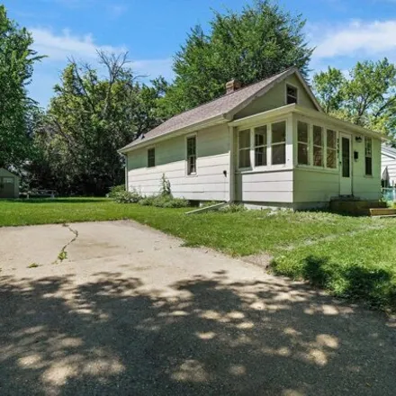 Image 5 - 2301 Coolidge St, Madison, Wisconsin, 53704 - House for sale