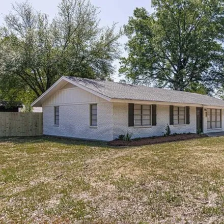 Image 4 - 155 Hudson Drive, Monroe, LA 71203, USA - House for sale