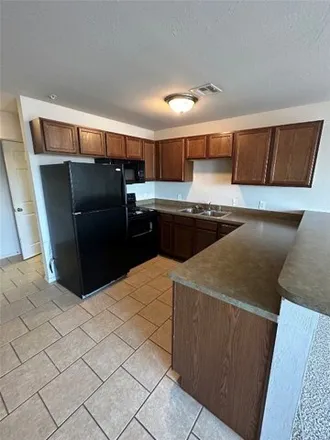 Buy this 1 bed condo on Daylight Donuts in 12th Avenue Southeast, Norman