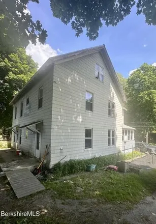 Image 5 - 23-25 Brooklyn St, North Adams, Massachusetts, 01247 - House for sale