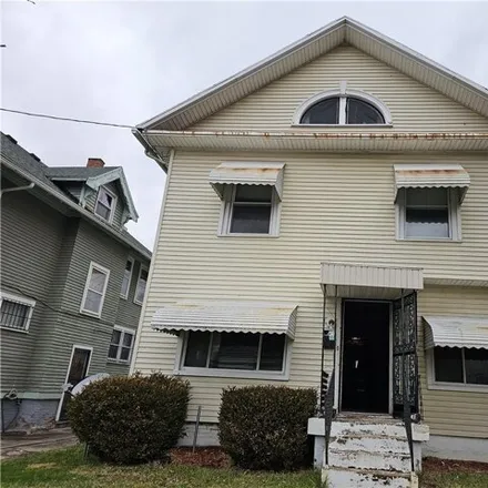 Buy this 4 bed house on 82 Melrose Avenue in Toledo, OH 43610