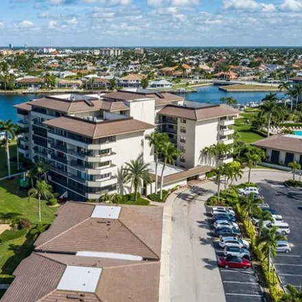 Image 3 - Bayside Court, Marco Island, FL 33937, USA - Condo for sale