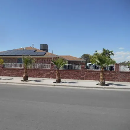 Buy this 4 bed house on 11224 Quintana Drive in El Paso, TX 79936