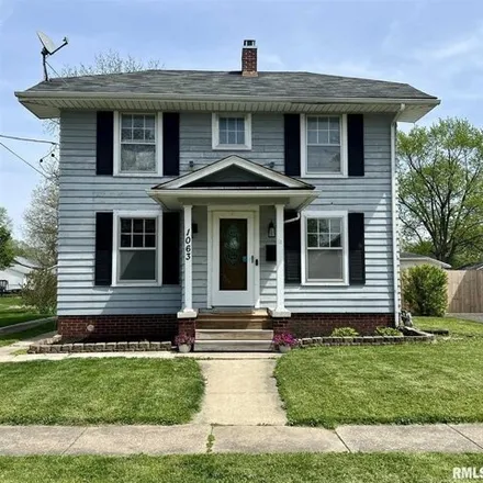Buy this 3 bed house on 1067 Jefferson Street in Galesburg, IL 61401