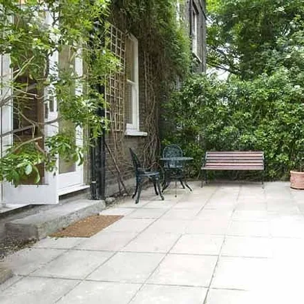 Image 5 - 13 Fernshaw Road, Lot's Village, London, SW10 0TG, United Kingdom - Apartment for rent