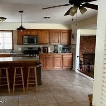 Image 3 - 3406 Patterson Drive, Amarillo, TX 79109, USA - House for sale