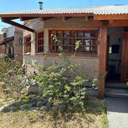 Buy this 3 bed house on Julio Borda 824 in Ampliación Urca, Cordoba