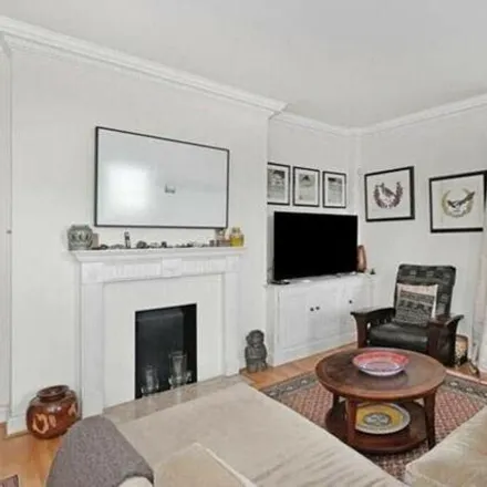 Image 8 - Hyde Park Street, London, W2 2LW, United Kingdom - Townhouse for rent