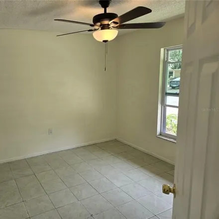 Image 2 - 5793 Pine Street, New Port Richey, FL 34652, USA - Townhouse for rent