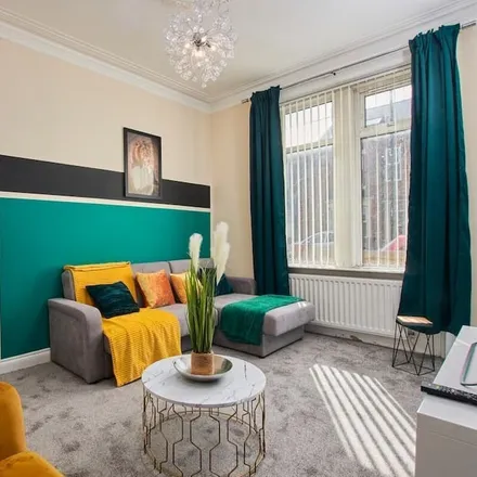 Rent this 4 bed apartment on Newcastle upon Tyne in NE6 5AQ, United Kingdom