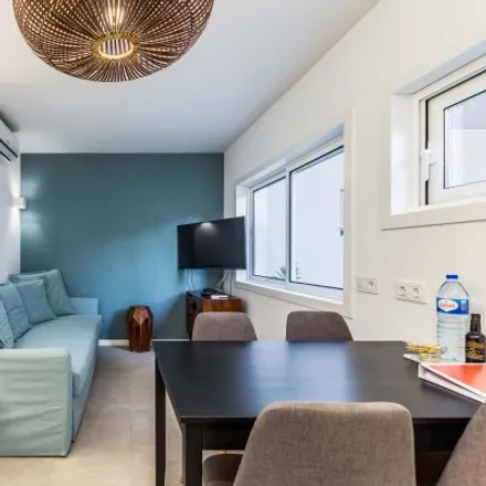 Rent this 3 bed apartment on Rua da Firmeza 152 in 4000-074 Porto, Portugal