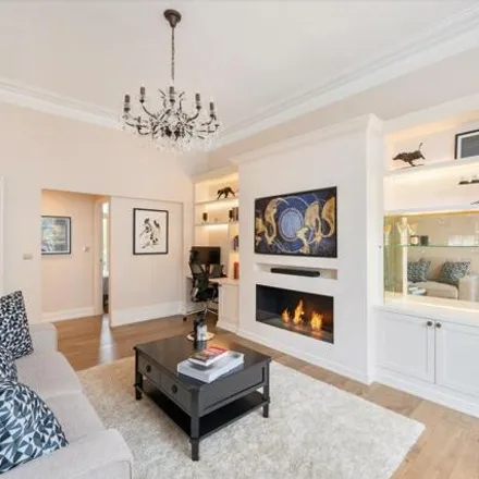 Buy this 1 bed apartment on 18 Redcliffe Street in London, SW10 9DR