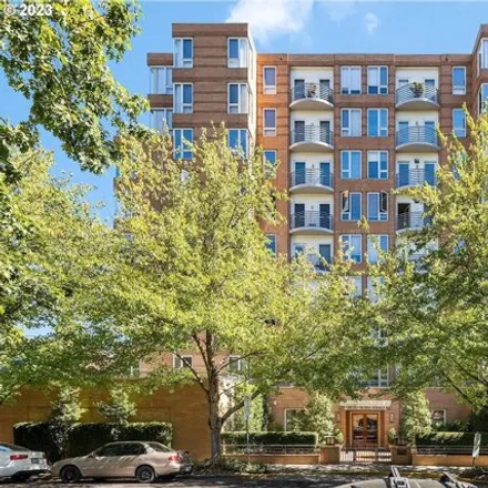 Buy this 1 bed condo on Southwest Osage Street in Portland, OR 97205