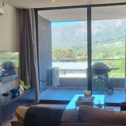 Rent this 2 bed apartment on Arum Street in Newlands, Cape Town