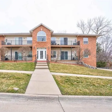 Buy this 2 bed condo on 1226 23rd Avenue in Coralville, IA 52241