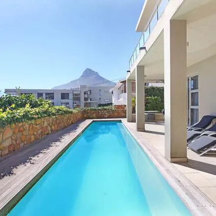 Rent this 4 bed apartment on unnamed road in City Centre, Cape Town