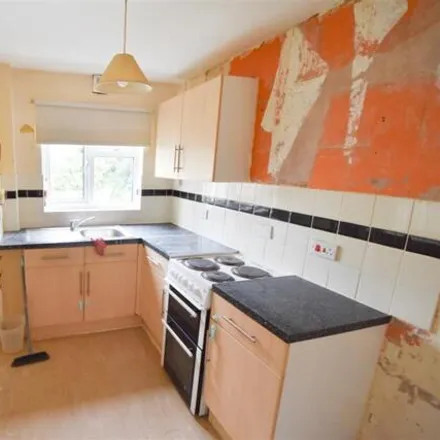 Image 3 - 21 Ednaston Road, Nottingham, NG7 2JF, United Kingdom - Townhouse for sale