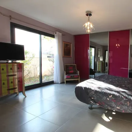 Rent this 3 bed house on 66180 Villeneuve-de-la-Raho