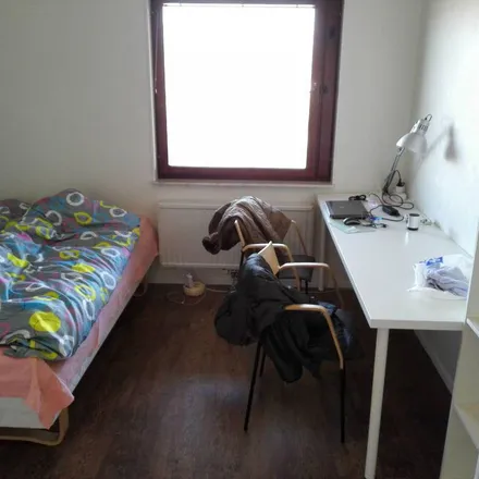 Rent this 1 bed apartment on Bygdegatan in 583 32 Linköping, Sweden