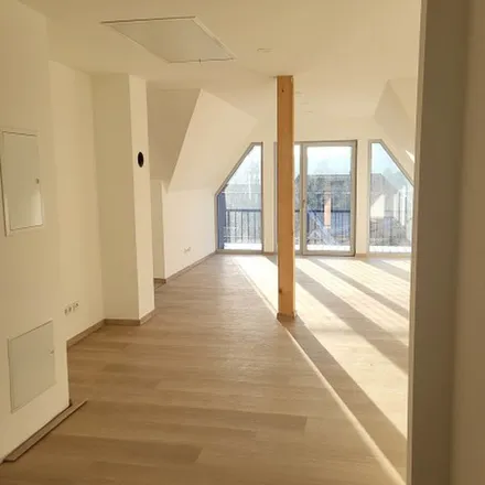 Rent this 1 bed apartment on Gottfried Hänel Bäckerei in Kirchstraße 20, 08315 Lauter