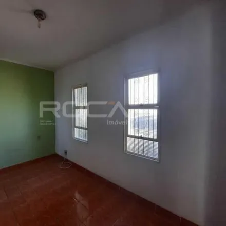 Rent this 2 bed house on Rua Tiradentes 353 in Vila Elizabeth, São Carlos - SP
