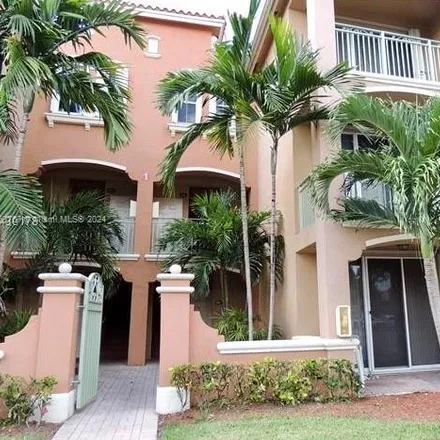 Rent this 3 bed condo on 6500 NW 114 Ave