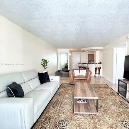 Image 3 - The Collins, 6917 Collins Avenue, Atlantic Heights, Miami Beach, FL 33141, USA - Condo for rent