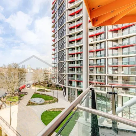 Image 7 - Riverlight Two, William Henry Walk, London, SW11 8AW, United Kingdom - Apartment for rent