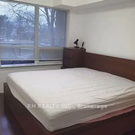 Image 2 - Chalmers Road, Highway 7, Richmond Hill, ON L4B 3N2, Canada - Apartment for rent