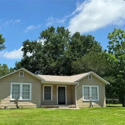 Buy this 3 bed house on 2709 Cornell Street in Liberty, TX 77575