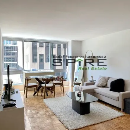 Image 2 - 111 Worth Street, New York, NY 10013, USA - Apartment for rent